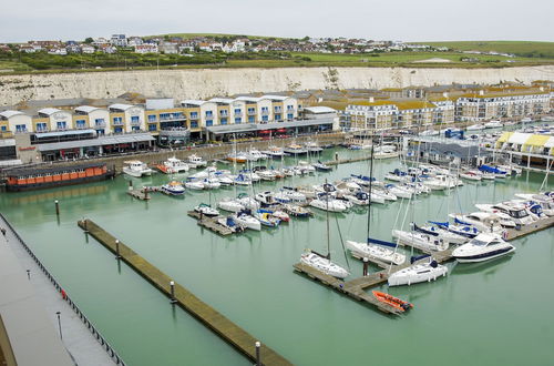 Photo 21 - Orion Marina Sea View Parking by Brighton Holiday Lets