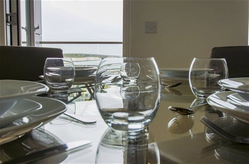 Photo 11 - Orion Marina Sea View Parking by Brighton Holiday Lets