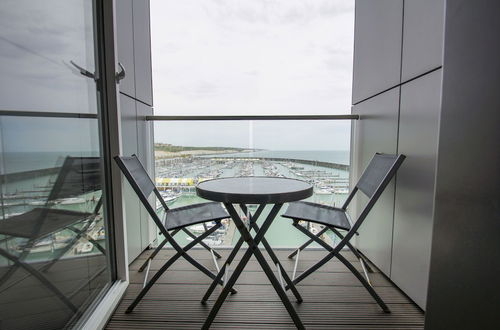 Photo 16 - Orion Marina Sea View Parking by Brighton Holiday Lets