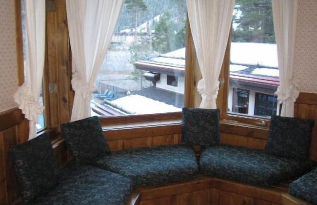 GetAways at Olympic Village Inn - Foto 8