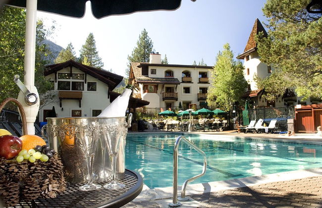 GetAways at Olympic Village Inn - Foto 18