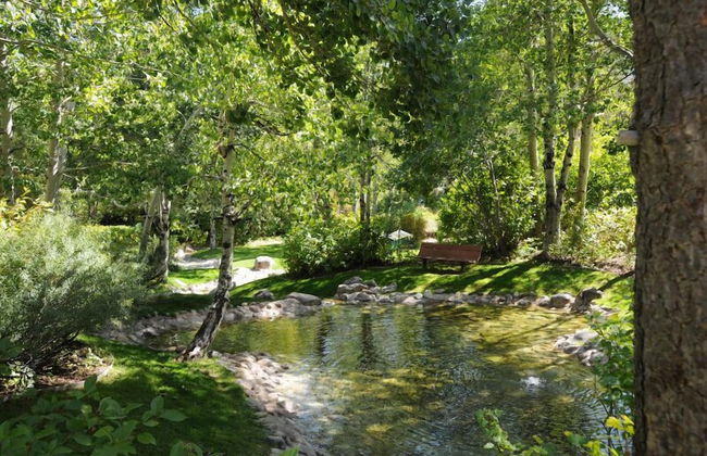 GetAways at Olympic Village Inn - Foto 27