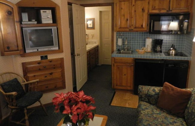 GetAways at Olympic Village Inn - Foto 6