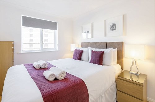 Foto 3 - Roomspace Apartments - Regents Court