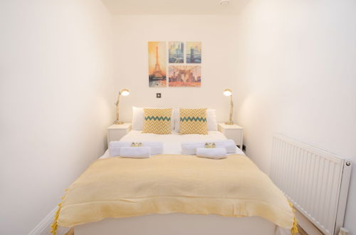 Foto 2 - Rest & Recharge Regents CT 3bed Sleeps 7