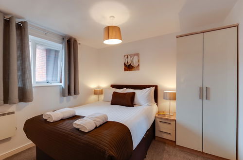 Photo 34 - Base Serviced Apartments - Duke Street