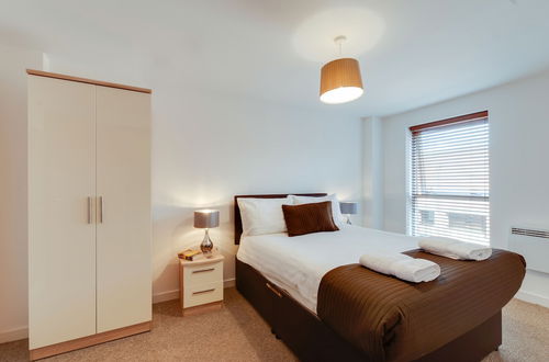 Photo 37 - Base Serviced Apartments - Duke Street