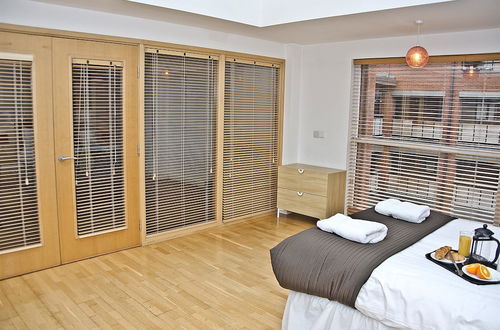 Photo 18 - Base Serviced Apartments - Duke Street