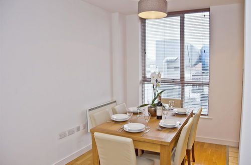 Photo 51 - Base Serviced Apartments - Duke Street