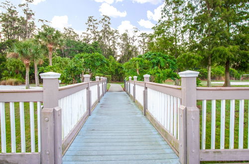 Photo 51 - Berkley Lake Townhomes