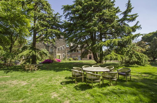 Photo 1 - Abbots Oak Manor