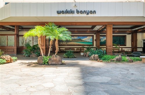 Foto 30 - 33rd Floor Condo with Tropical Décor & Spacious Lanai! by Koko Resort Vacation Rentals