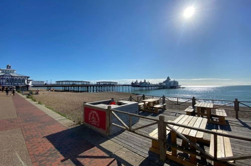 Foto 34 - Lovely Seaside Apartment in Central Eastbourne