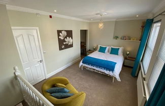 Photo 2 - Lovely Seaside Apartment in Central Eastbourne