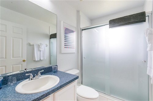 Photo 25 - Luxury 5 Bedroom 4 Bath Villa With Bespoke Interi