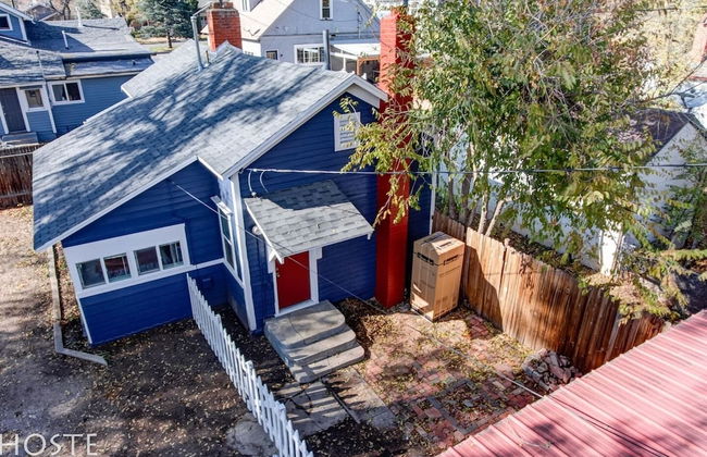 City Center Cottage Netflix, Mtns & Adventure! - Foto 27