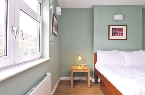 Photo 2 - The London Agent Waterloo Comfortable Home