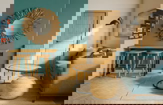 Photo 1 - NDR Residencies