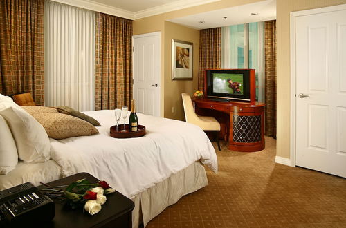 Photo 16 - Luxury Suites International At The Signature