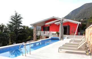 Photo 1 - Villa Rossa Up To 10 People With Pool