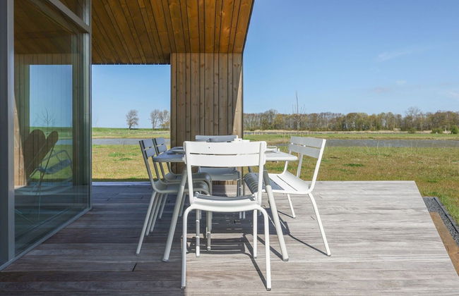 Stylish Countryside Home - Photo 29