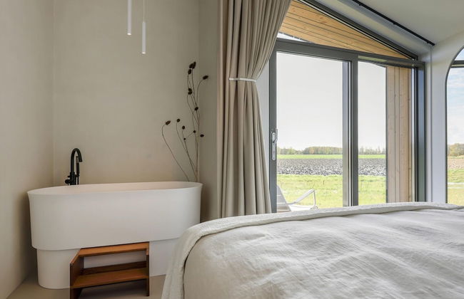 Stylish Countryside Home - Photo 4