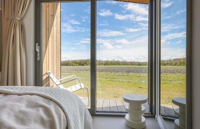 Stylish Countryside Home - Photo 6