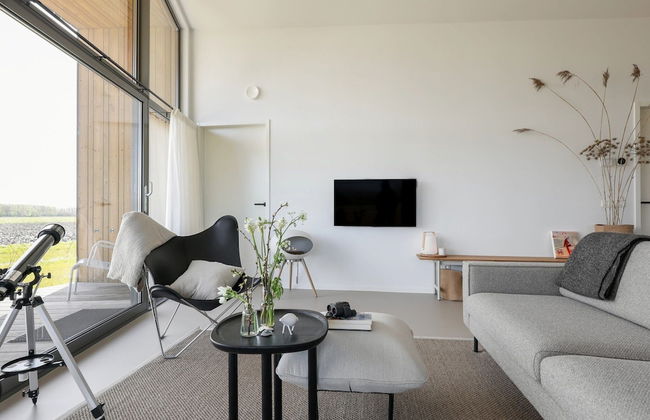 Stylish Countryside Home - Photo 16