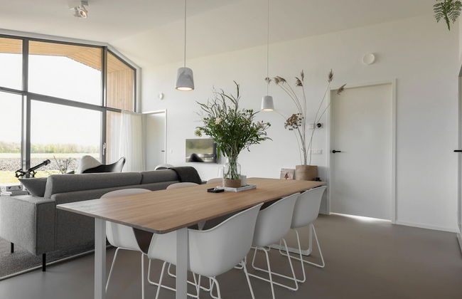 Stylish Countryside Home - Photo 30