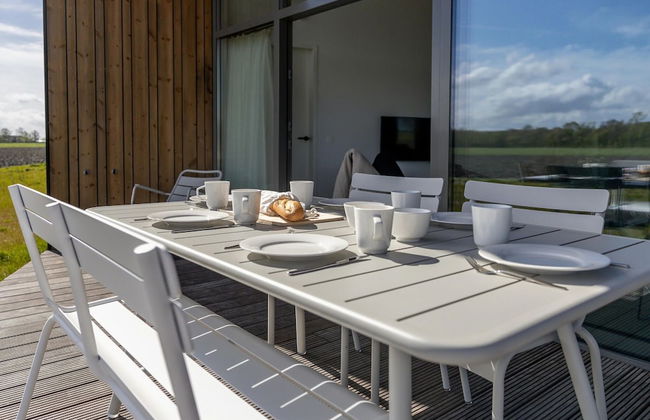 Stylish Countryside Home - Photo 23