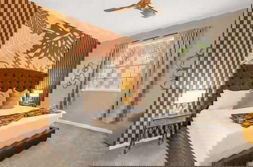 Foto 45 - Upstay - 24-guest Home w Theme Rooms-cinema-arcade
