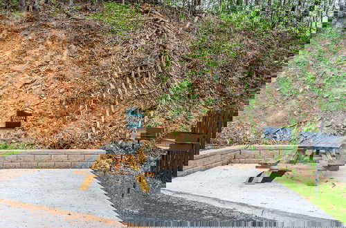 Foto 55 - Brand New 4 4 Minutes to Dollywood w Hottub