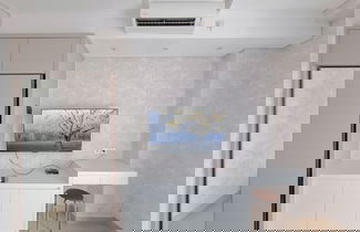 Photo 3 - Good Place 2Br At Patraland Amarta Apartment