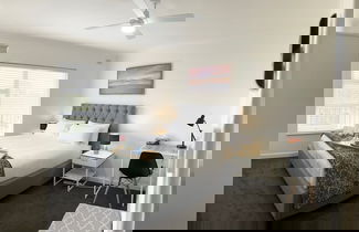 Photo 2 - 3BR Unit Free Park Wifi Campbelltown