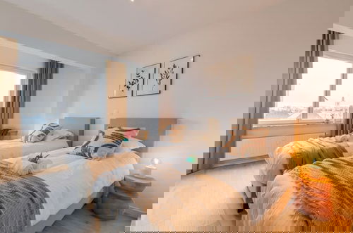 Foto 46 - Luminous Family Apartment With Magnificent View