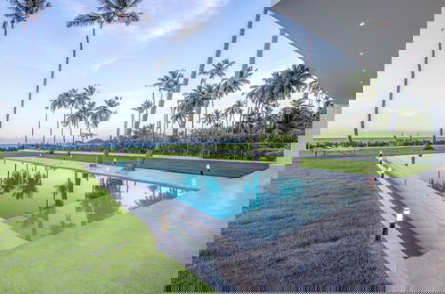 Foto 36 - A Tale of Luxury Serenity and Oceanfront Bliss