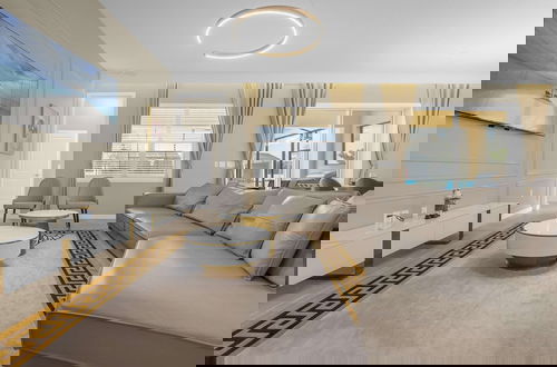 Foto 10 - Upstay - 30ppl Home w Theme Rooms-games-pool-spa