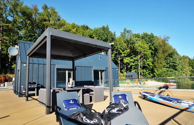 Unique Holiday Home on the Water, Bytow - Foto 23