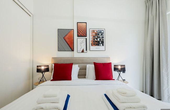 Luxury at Socio Dubai Hills 2 Beds Sleeps 4 - Foto 17