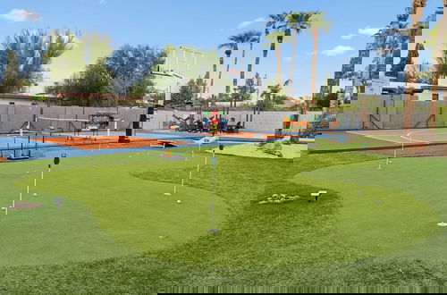 Foto 3 - Fairway Oasis by Avantstay Ultimate Scottsdale Oasis!