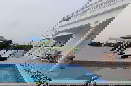 Photo 17 - New Condo with Sea View