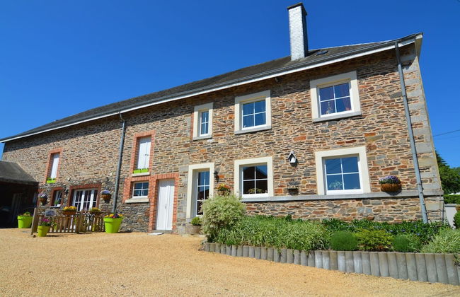 Cottage in Former Farmhouse in Tillet - Foto 1
