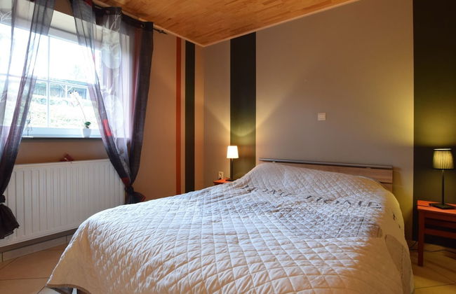 Cottage in Former Farmhouse in Tillet - Foto 3