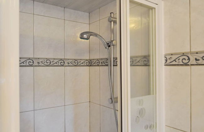 Cottage in Former Farmhouse in Tillet - Foto 12