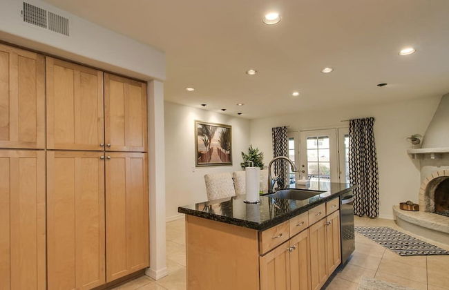 Sunset Views From This Hilltop Fountain Hills Gem! - Photo 17