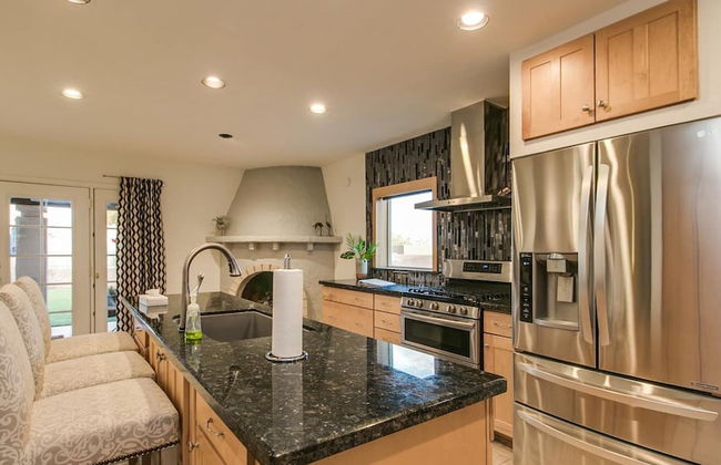 Sunset Views From This Hilltop Fountain Hills Gem! - Photo 15