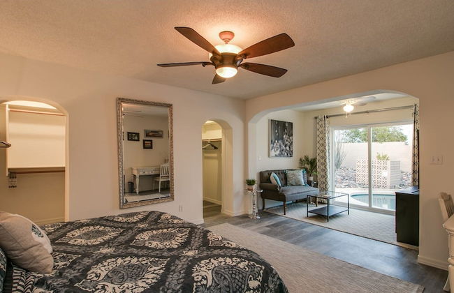 Sunset Views From This Hilltop Fountain Hills Gem! - Photo 11