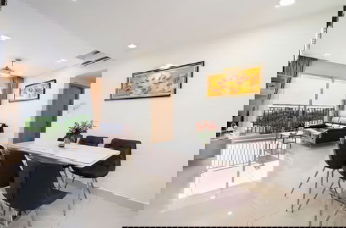 Foto 11 - RAINBOW Sky Center TSN Airport