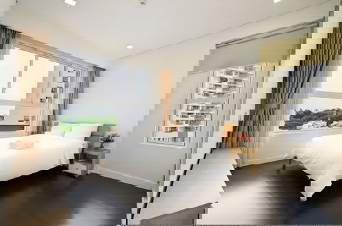 Foto 9 - RAINBOW Sky Center TSN Airport