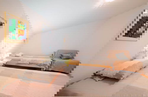 Foto 5 - Lovely Apartment With Swimming Pool